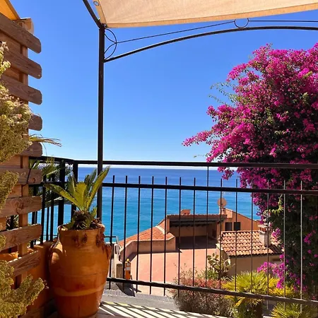 Apartment Lo Scoglio